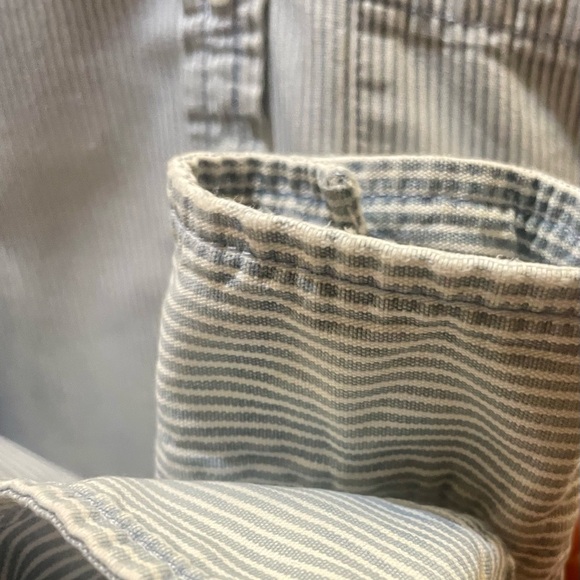 American Eagle Outfitters Women’s Light Blue Striped Shirt - Picture 4 of 8